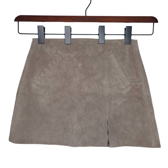 BLANKNYC tan suede leather mini skirt with pockets - 26 - Picture 1 of 5